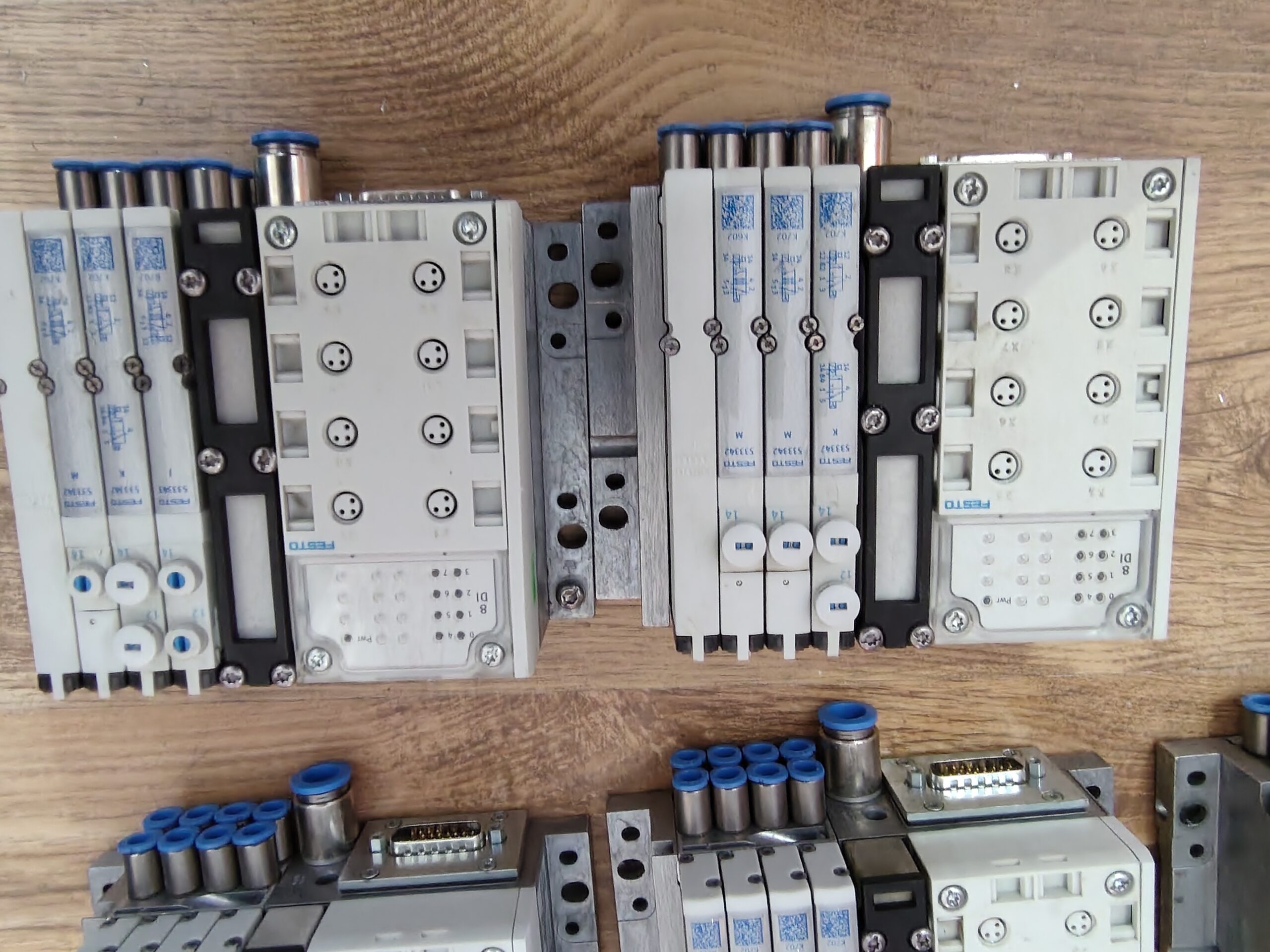 Festo CPX module met ventieleneiland en ventielen - Afbeelding 3