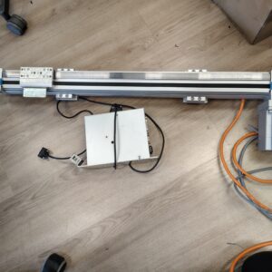 Festo tandriemas 600mm met motor en aandrijving